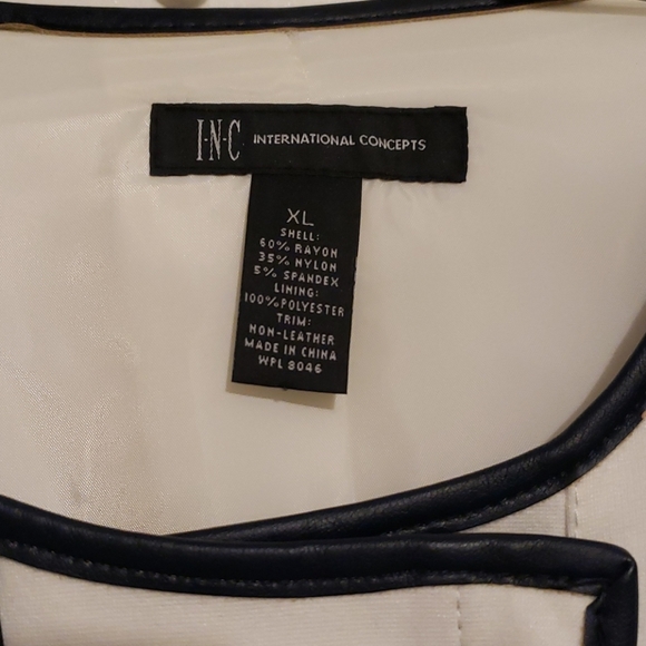 Motto Jacket - Picture 2 of 4